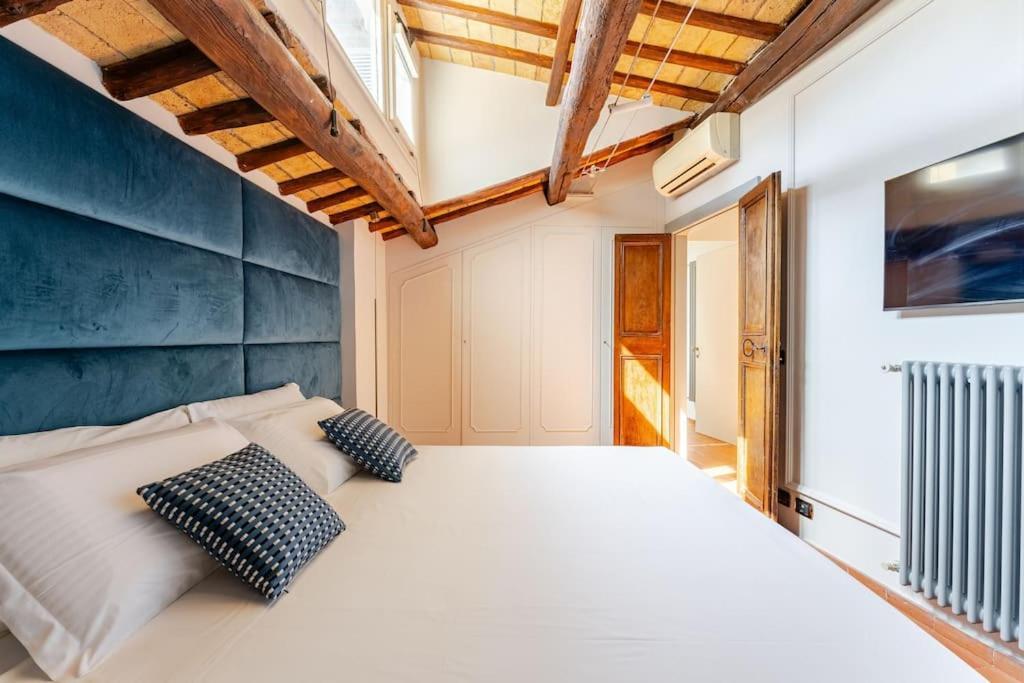 Giulia Penthouse - 5 Min Piazza Navona Rom