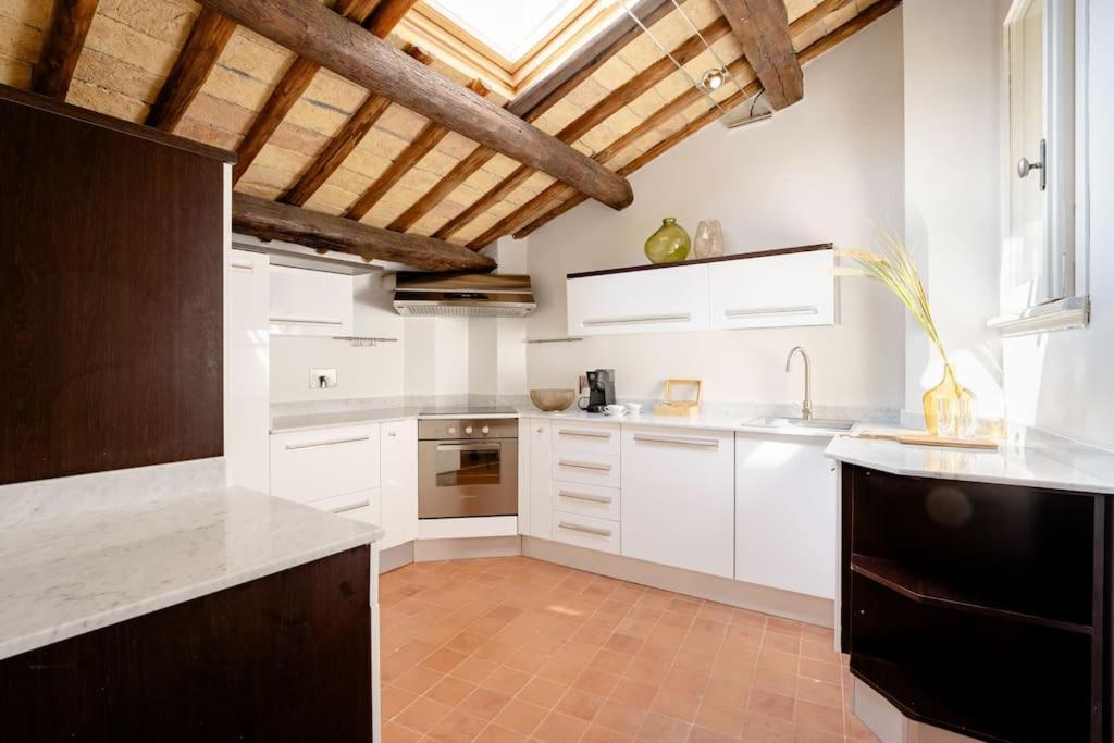 Giulia Penthouse - 5 Min Piazza Navona Rom